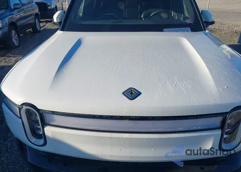 2023 Rivian R1S Adventure из США, поврежденный, VIN 7PDSGABA9PN019958